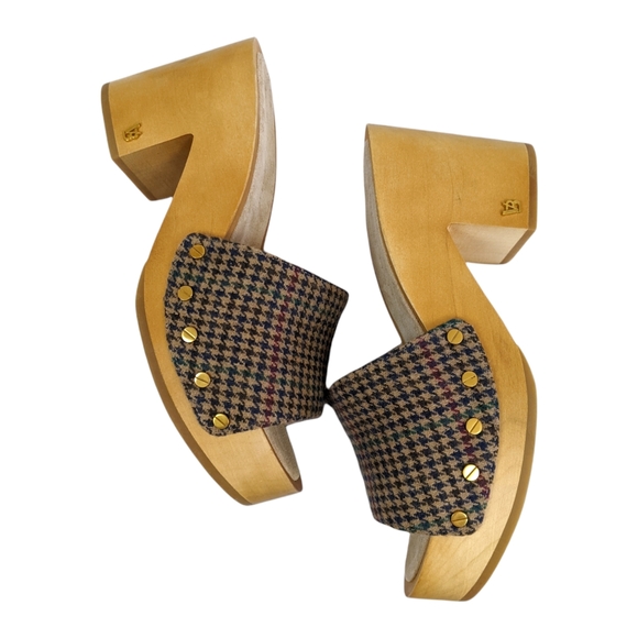 Veronica Beard Hannalee Tan Houndstooth Clog Sandal - Picture 4 of 15